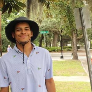 Meet your Posher, Diego